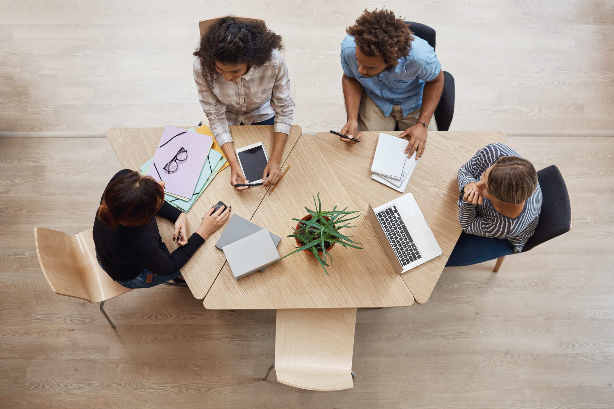 Profissionais de comunicação têm oportunidade de trabalho nos EUA