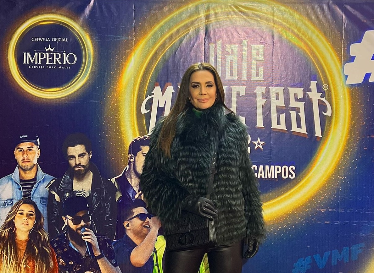 Claudia Métne prestigia evento Vale Músic Fest em São José dos Campos