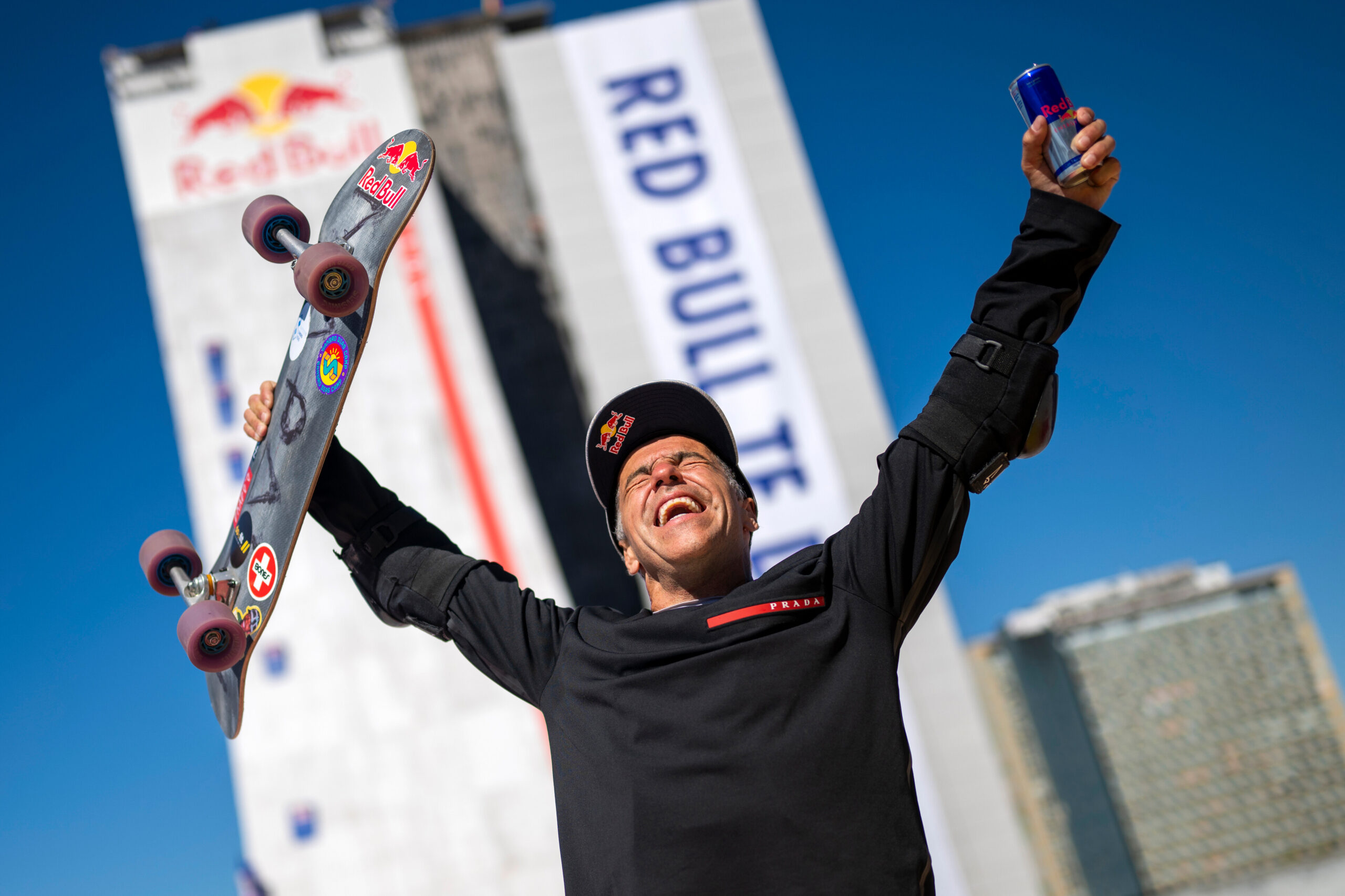 É amanhã! Documentário “Sandro Dias e a Maior Rampa de Skate do Mundo” mostra os bastidores do Red Bull Building Drop