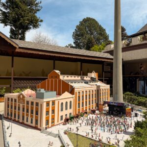 Lugar de gaúcho: Usina do Gasômetro é ponto de encontro também na versão em miniatura