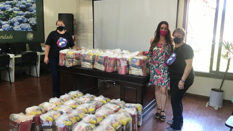 Festuris entrega cestas básicas ao Gabinete da Primeira-Dama