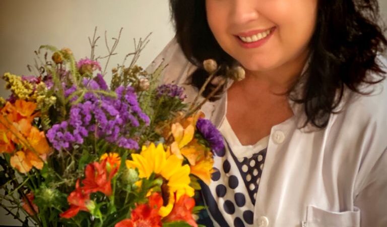 Jaqueline Costha apresenta tratamentos de beleza da pele restauradores e seguros