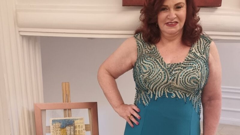 Teresa Kodama e a filha Alessandra Kodama participam do evento do 5o Lançamento do Anuário de Artes da Luxus Magazine