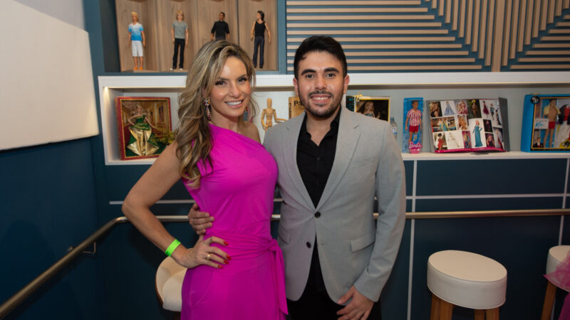Ali Klemt vive dia de Barbie na matéria do TV FAMA