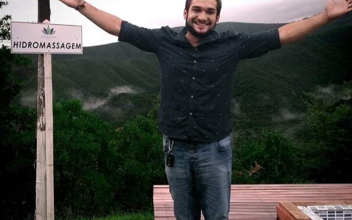 Claudio Fits Reaparece