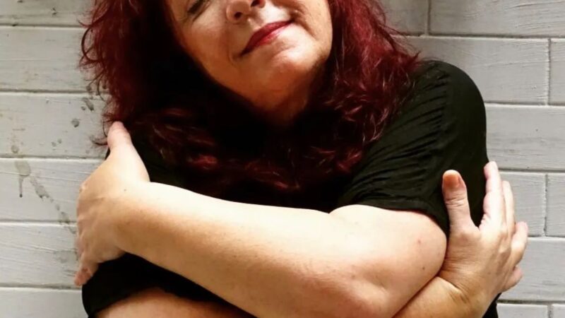 Curitibana Ninah Jo está na semifinal do The Voice+