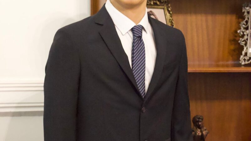 Estátua de Putin é removida de Museu de Cera em Gramado