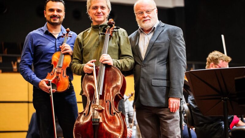 Trio Porto Alegre faz apresentação única no Theatro São Pedro