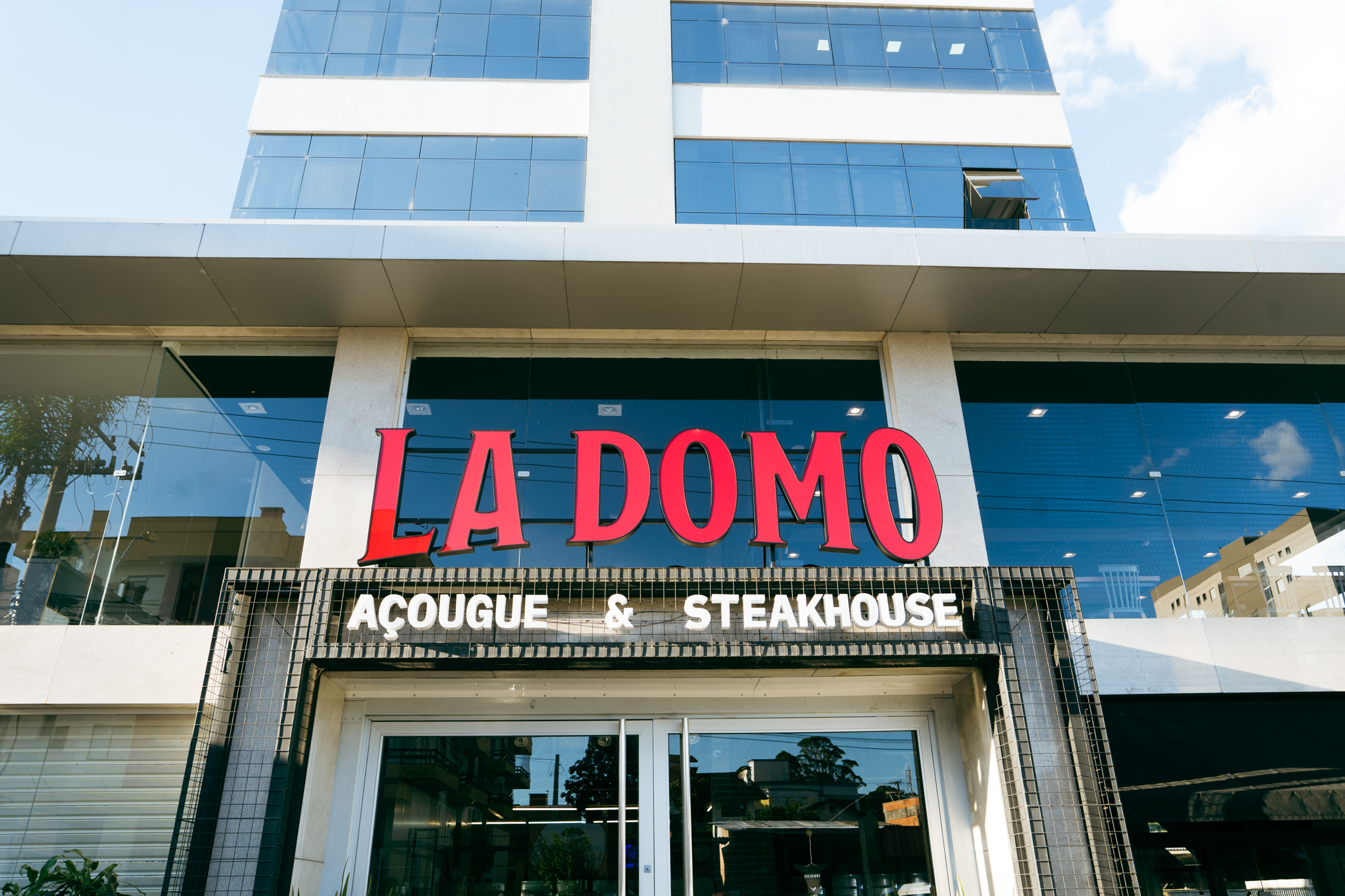 La Domo Steakhouse estreia quinta-feira em Caxias do Sul