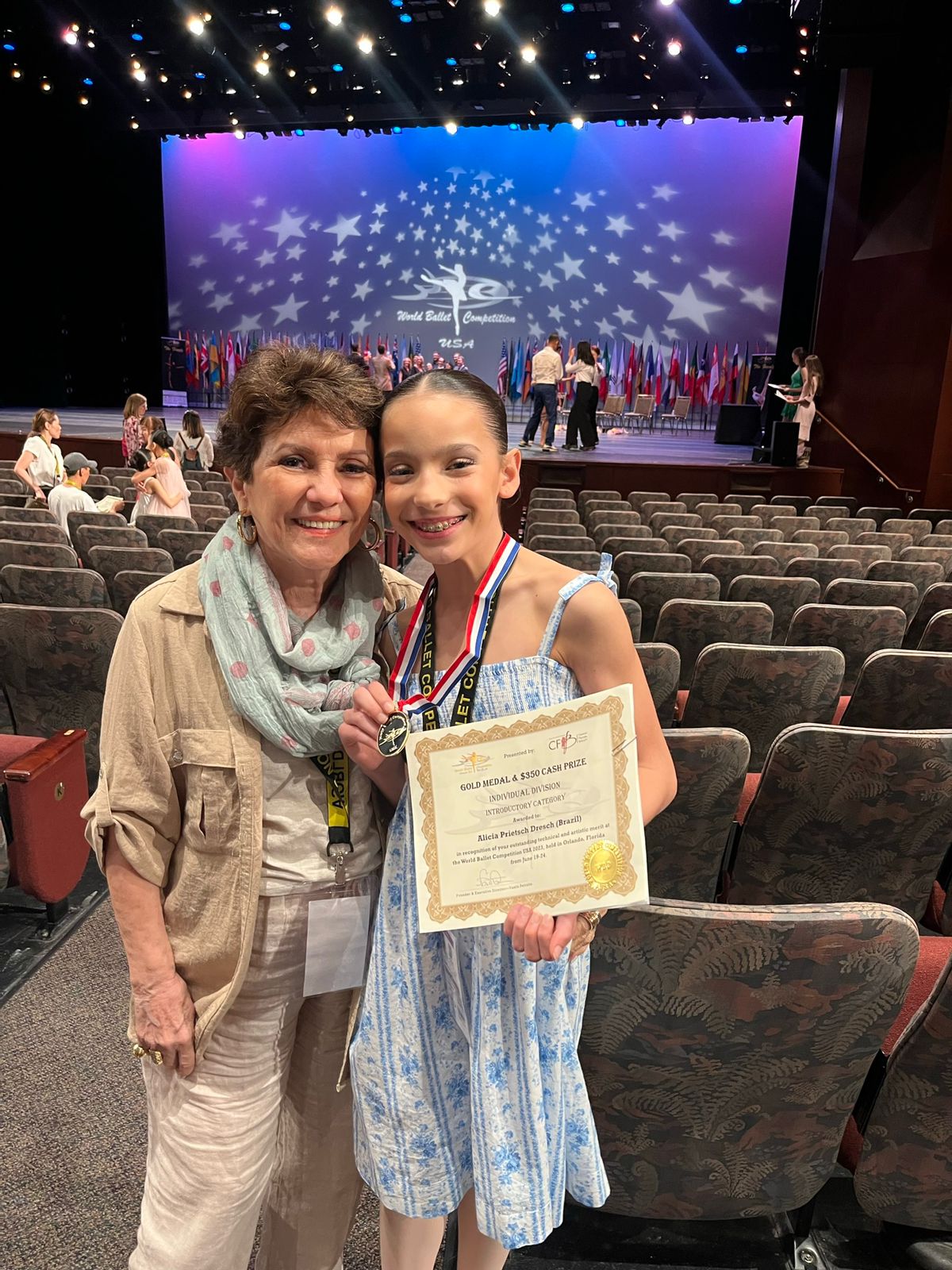 Bailarina gaúcha conquista ouro em competição internacional