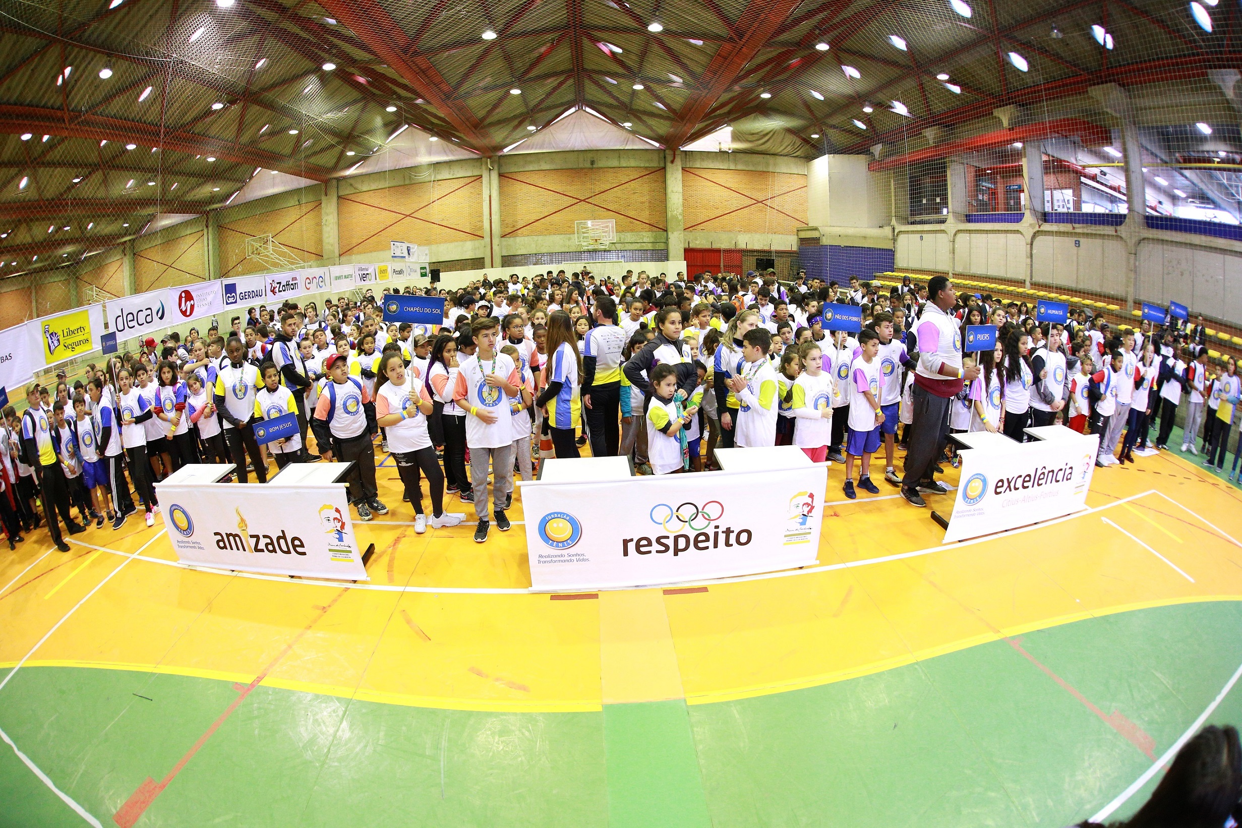 13ª edição do torneio Rolando Garra reúne mais de 700 crianças e adolescentes em Porto Alegre