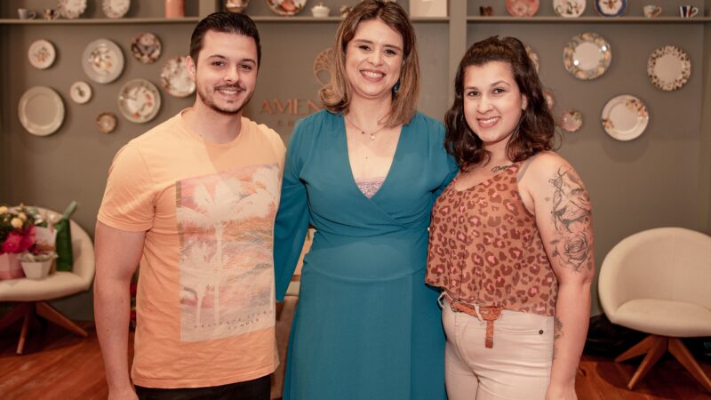 Lançamento do quarto livro de Tatiana Barduco