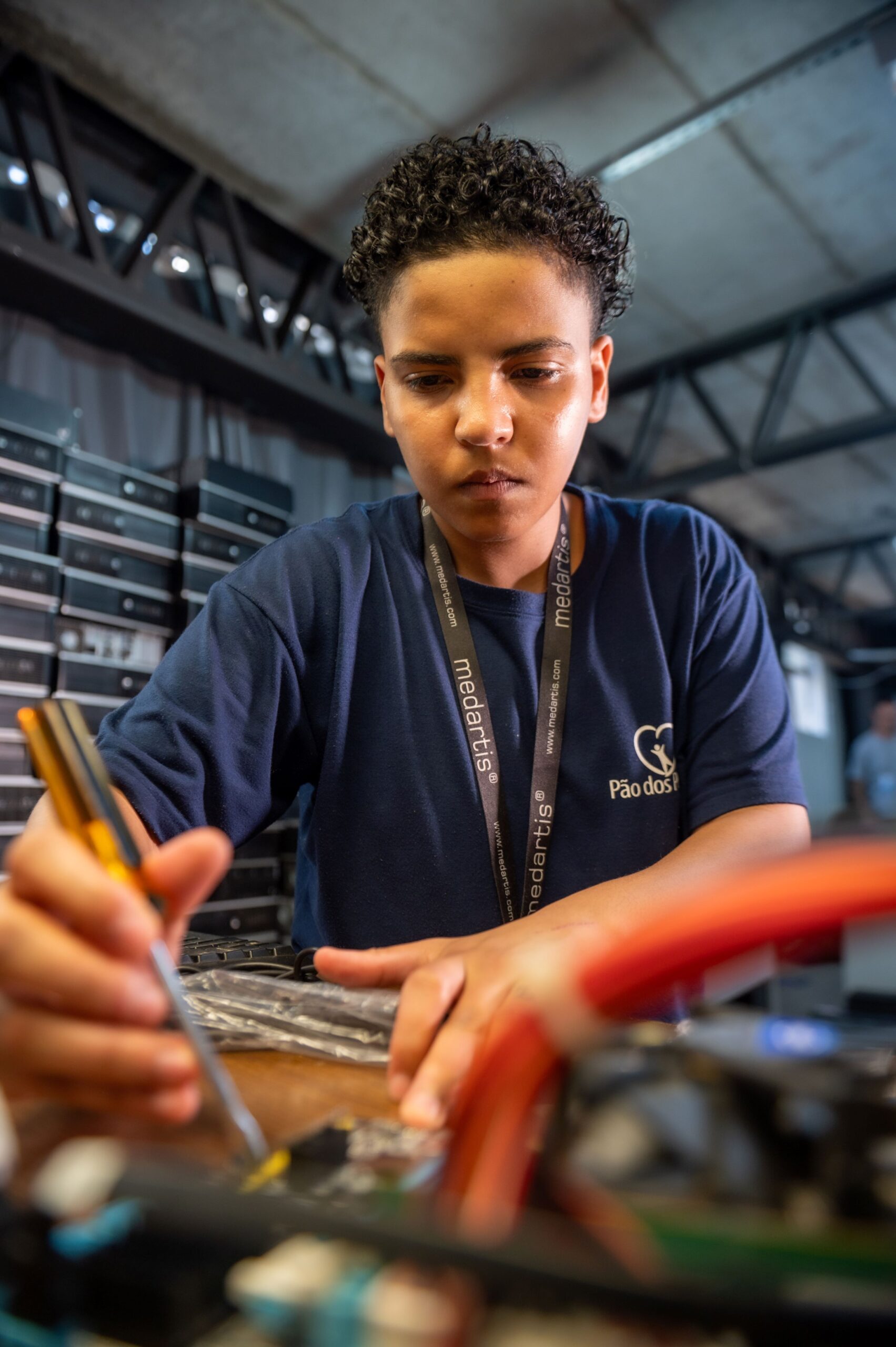 Comemoração do Dia do Jovem Aprendiz no Pão dos Pobres revela trajetórias de oportunidades e transformações