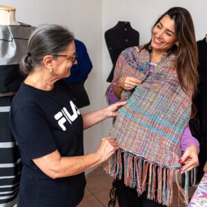 Moda Alegre materializa o empreendedorismo feminino praticado em comunidades de Porto Alegre