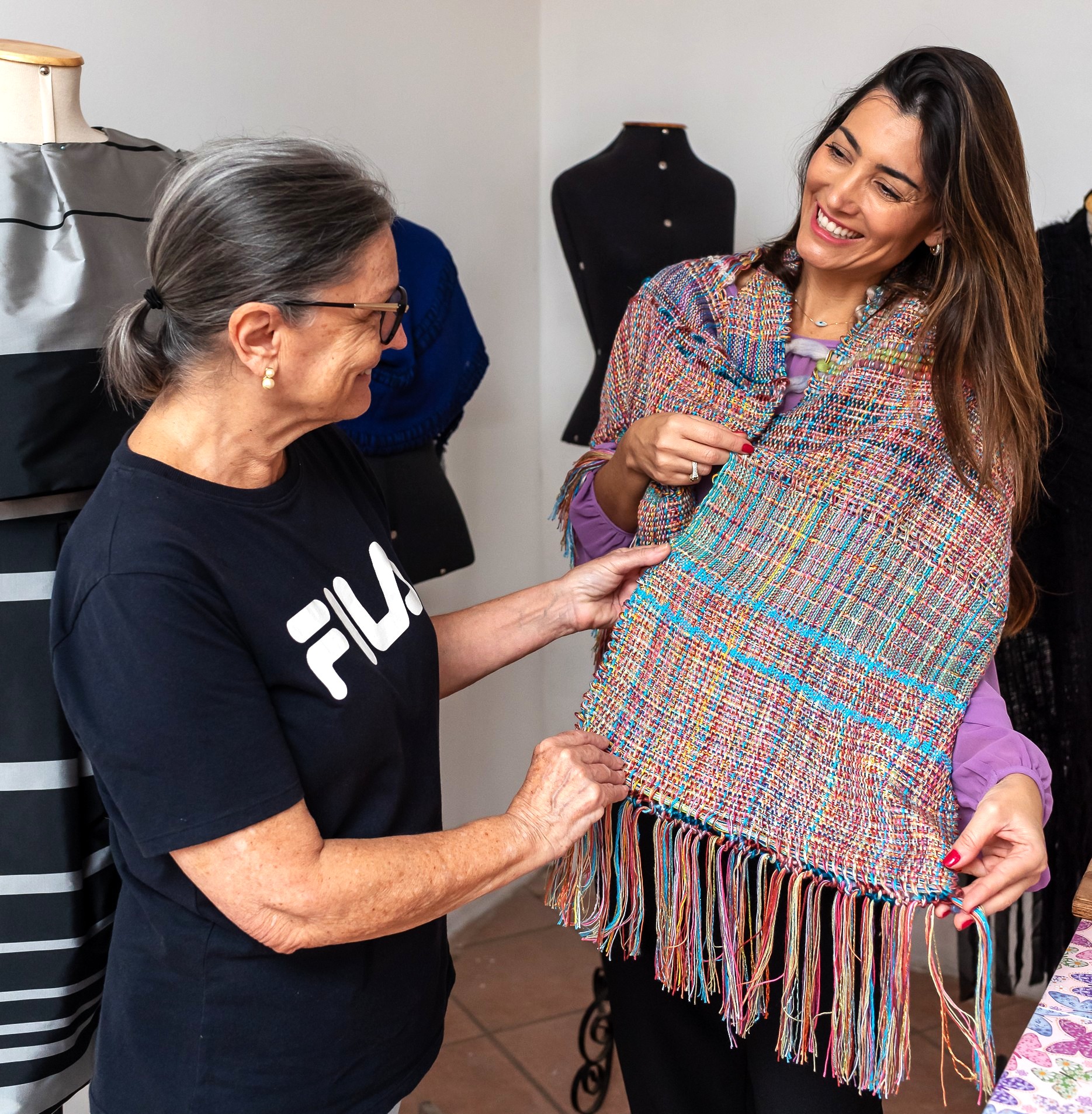 Moda Alegre materializa o empreendedorismo feminino praticado em comunidades de Porto Alegre