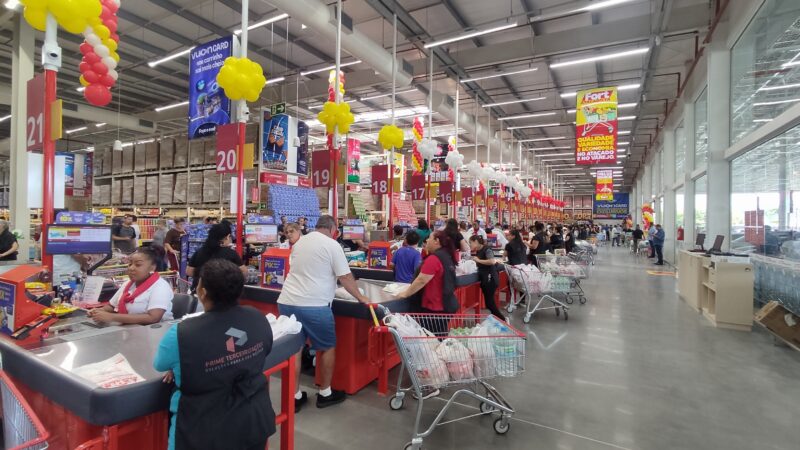 São Leopoldo recebe feirão de empregos do Fort Atacadista