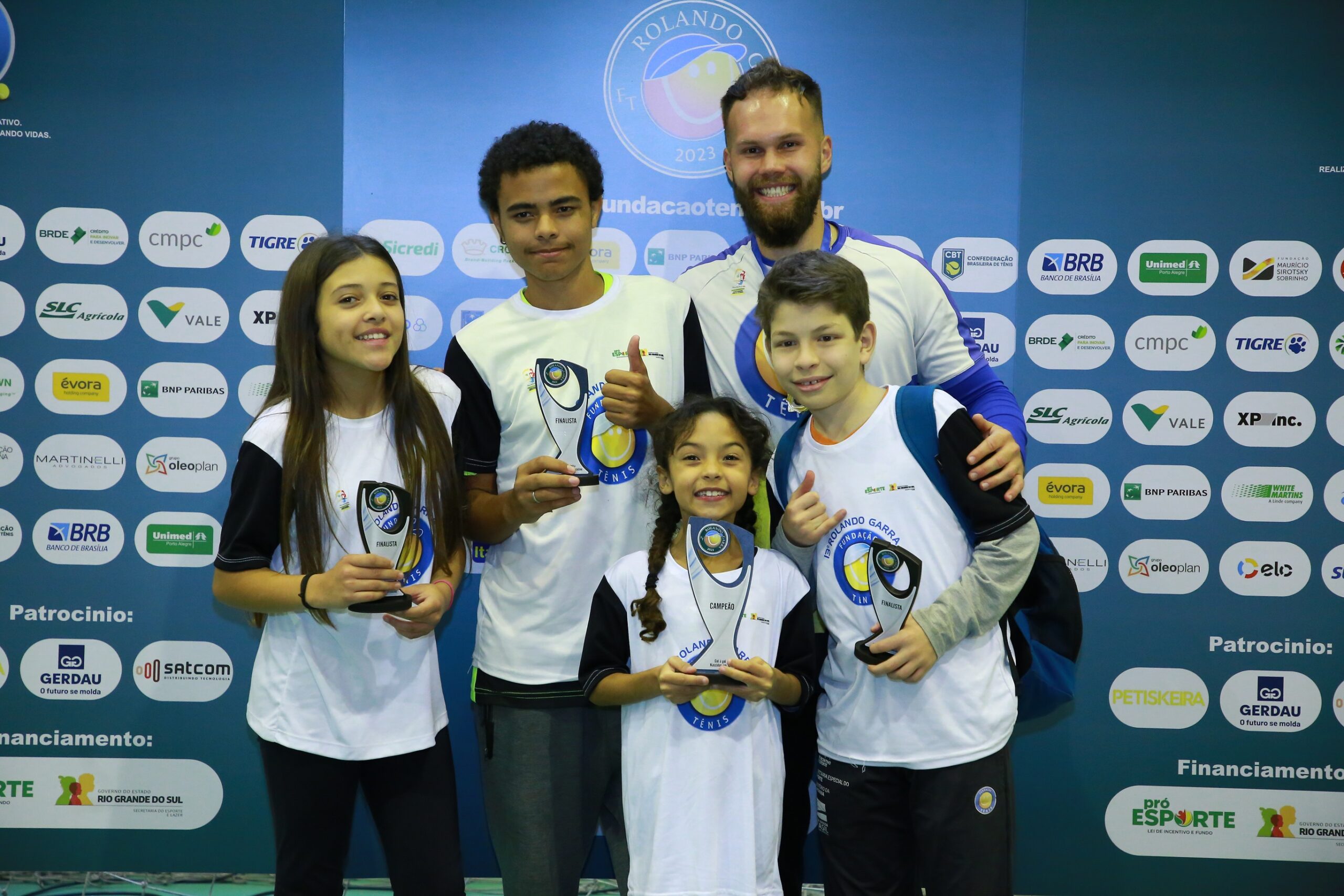 Torneio Rolando Garra chega a 14ª reunindo 750 crianças e adolescentes em torno do esporte