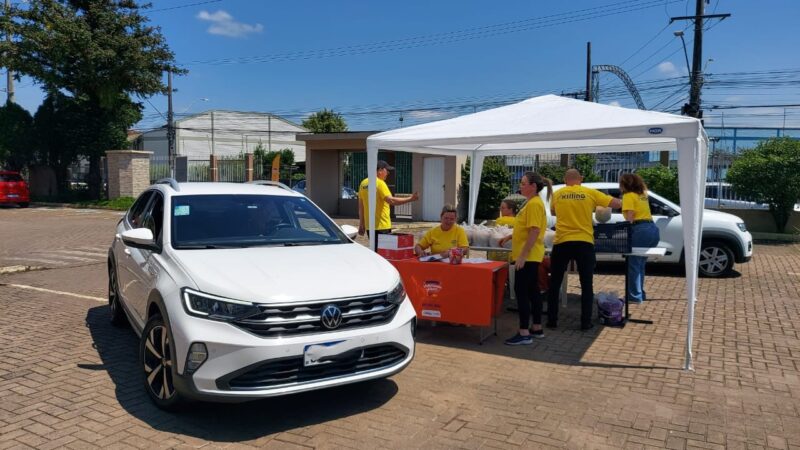Killing amplia tradicional ação social Meio Frango