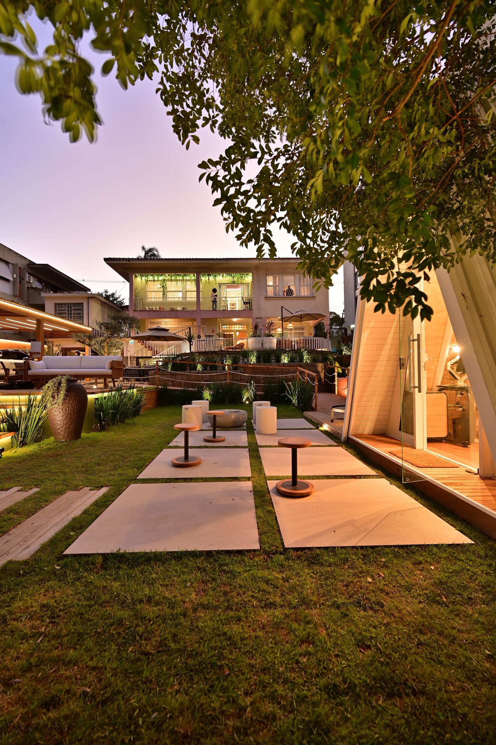 Mostra Elite Design realiza grande baile de máscaras