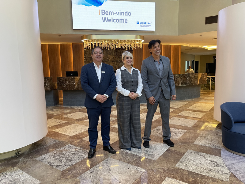 Wyndham São Paulo Ibirapuera entrega retrofit de lobby e barcom investimento de R$ 10 milhões