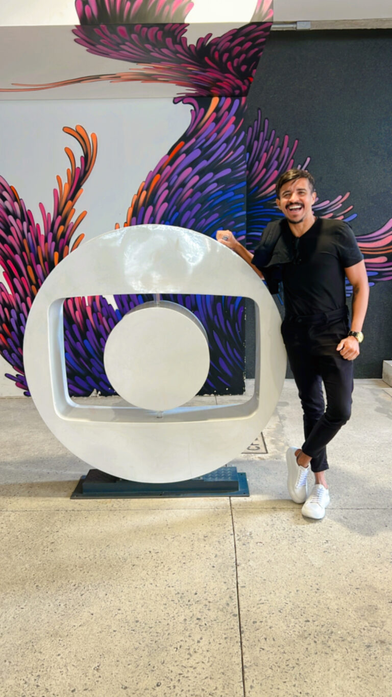 William Santos é homenageado em São Paulo e marca presença em programas da Rede Globo e RedeTV