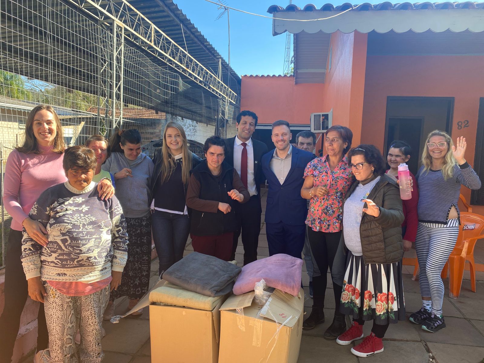 Ação solidária dos Hotéis da Família Fioreze beneficia instituição de idosos em Três Coroas