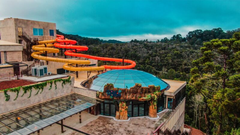 Acquamotion movimenta Gramado com tradicional Pool Party