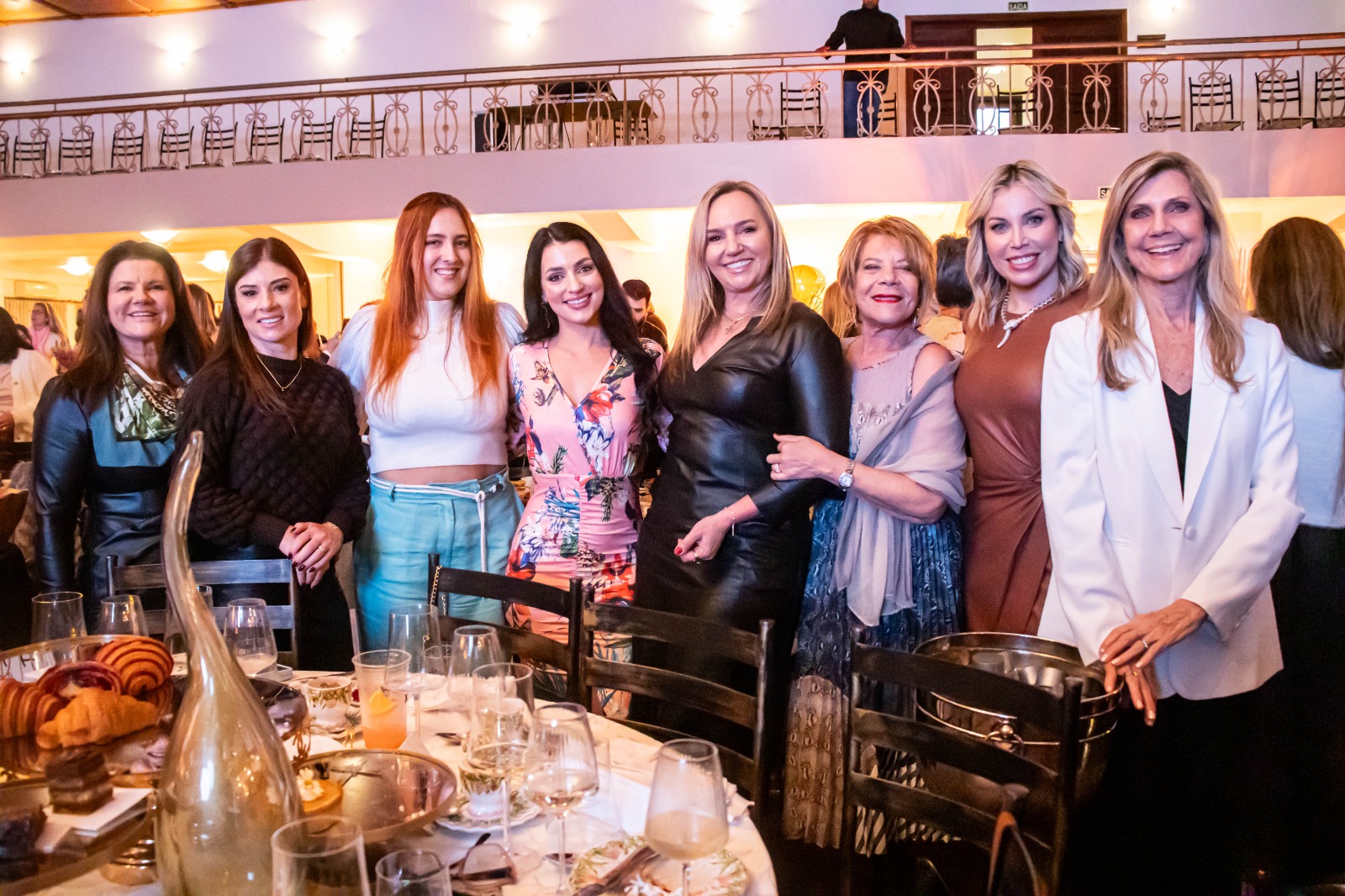 Chá Beneficente da Liga Feminina reúne sociedade de Gramado e conta com participação da pâtisserie do Tour de France