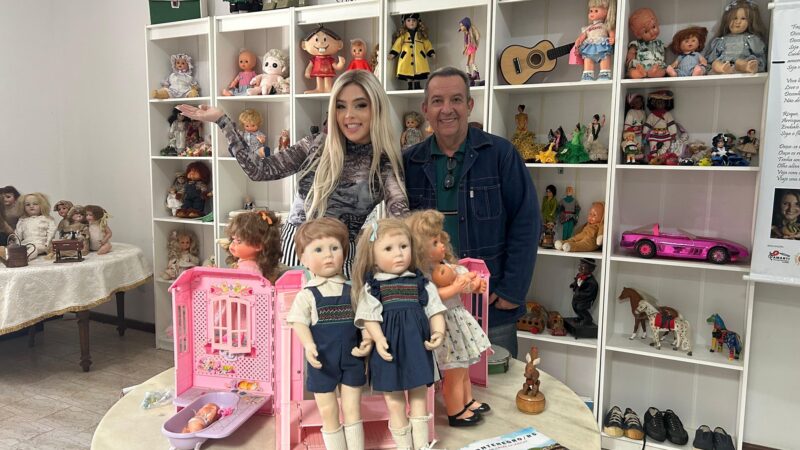 YouTuber Jessy Sparkle Visita o Museu do Brinquedo de Montenegro, um Verdadeiro Tesouro do Vale do Caí