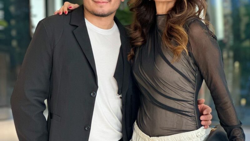 Claudia Métne brilhou no Santiago Fashion Week em São Paulo, onde foi oficialmente nomeada embaixadora da marca internacional