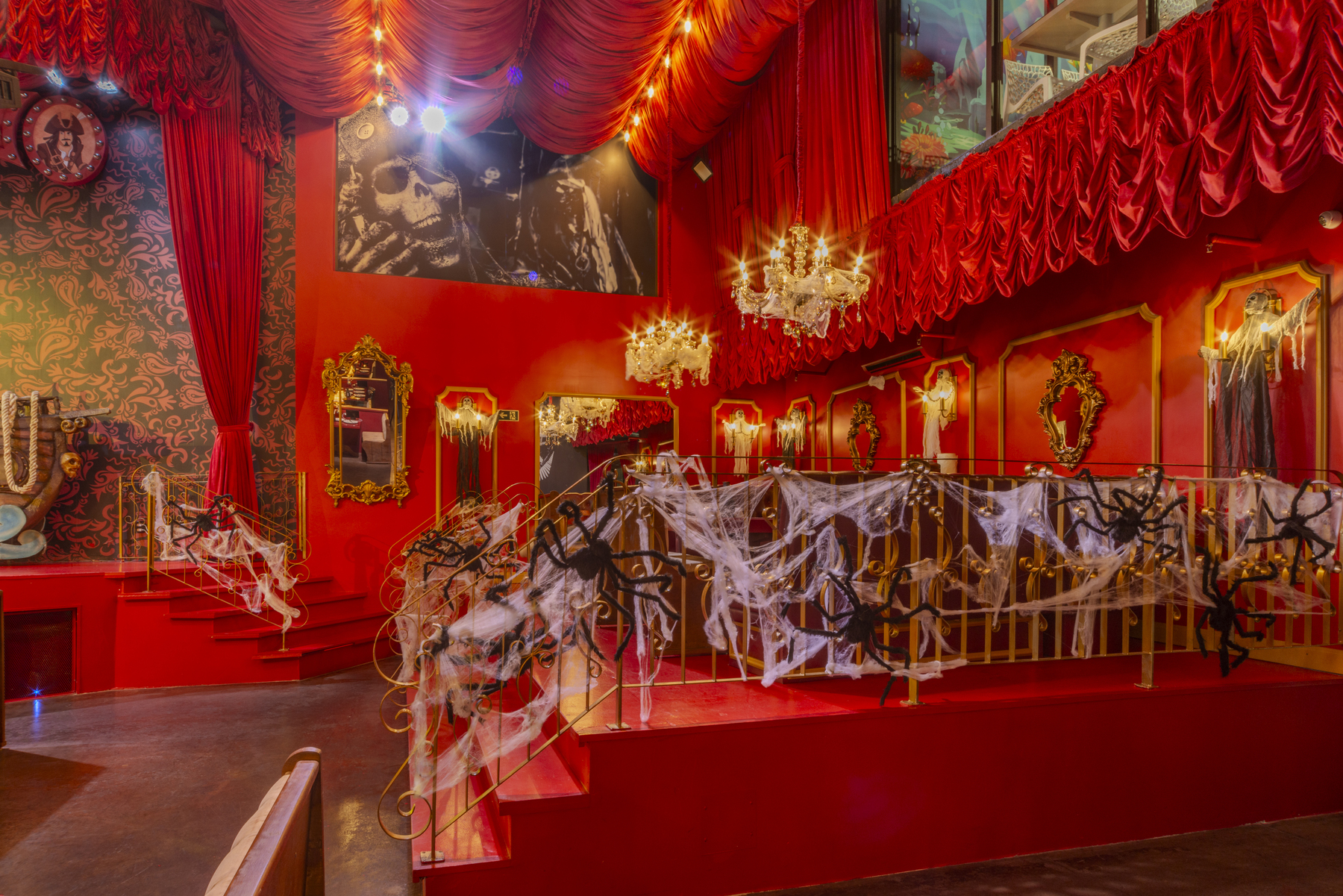 Cara de Mau e Scur realizam intensa programação de Halloween