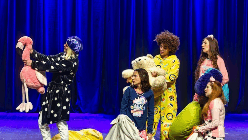 Espetáculo Adolescer realiza sua última apresentação neste ano