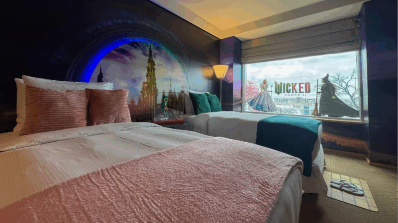Hilton São Paulo Morumbi abre as portas para a fantasia de Oz com um quarto temático inspirado em “Wicked: Part II” da Universal Pictures 