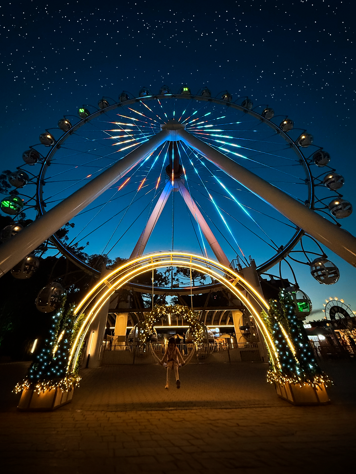 Magia do Natal na Serra Gaúcha sobe aos céus na Roda Canela