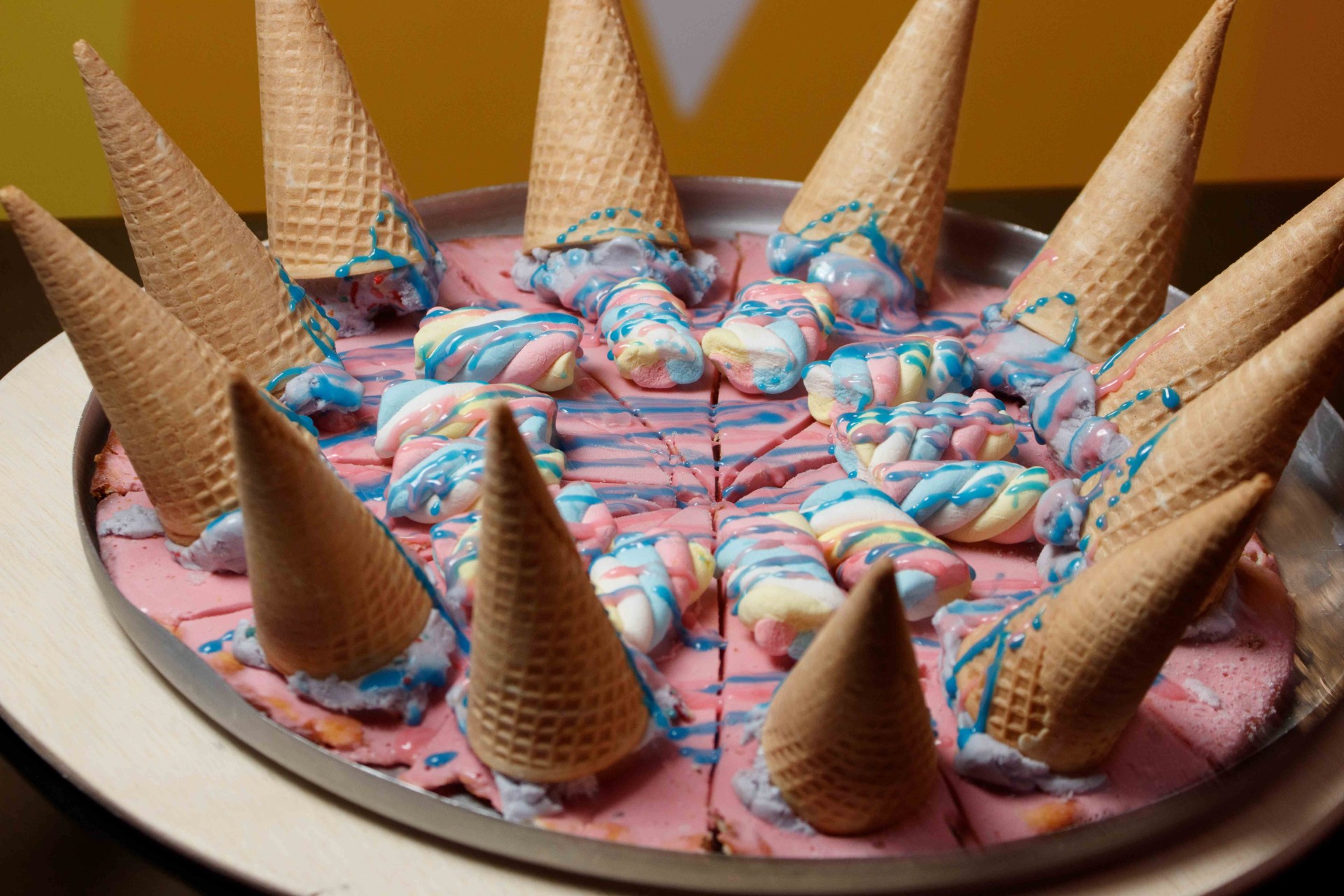 O sabor da fantasia: autorais e releituras criativas fazem de O Mundo Fantástico das Pizzas um novo destino gastronômico com experiência