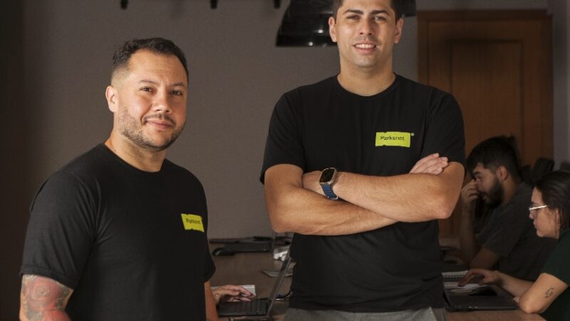 Turistas de 26 estados impulsionam vendas do Natal Luz na plataforma Parksnet