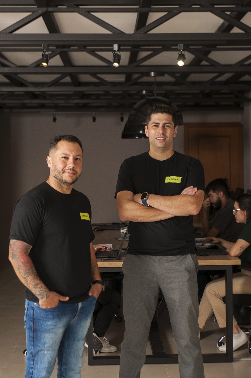 Turistas de 26 estados impulsionam vendas do Natal Luz na plataforma Parksnet