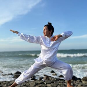 Janeiro Branco: Clínica Espaço Zen realiza sessão de Chikung voltada à saúde mental