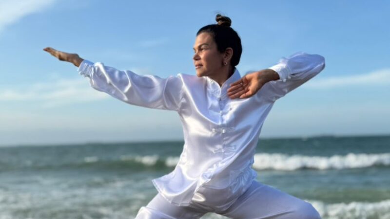 Janeiro Branco: Clínica Espaço Zen realiza sessão de Chikung voltada à saúde mental