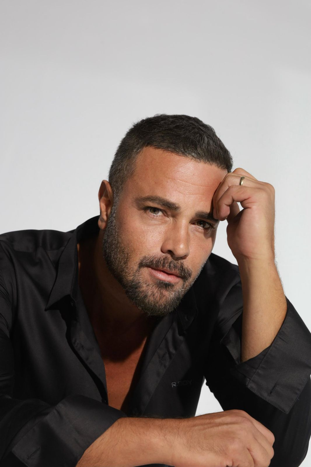 Ator Rodrigo Phavanello assina com Record TV e retornará às novelas em “Ben-Hur”