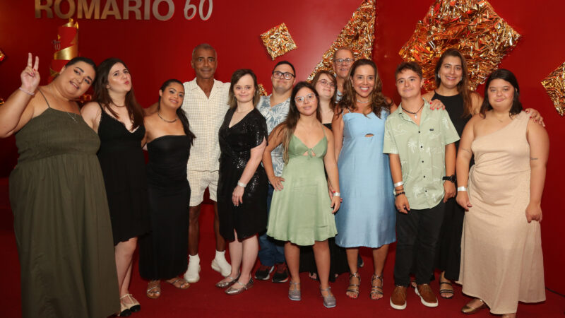 Romário reúne mil convidados no segundo dia de comemorações pelos 60 anos