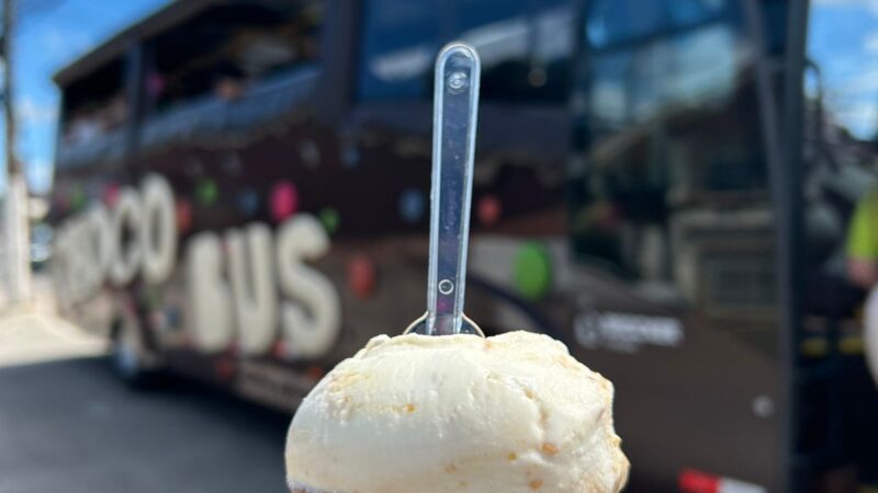 Verão na Serra: Embarque no Chocobus, o Passeio Mais Doce de Gramado