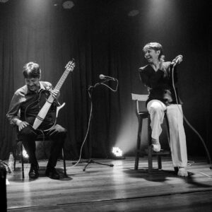 Tereza Cristina e Otavio Grangeiro homenageiam Cartola e Nelson Sargento em show intimista na Tijuca