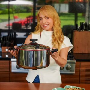 Angélica aposta na versatilidade da berinjela em receita mediterrânea