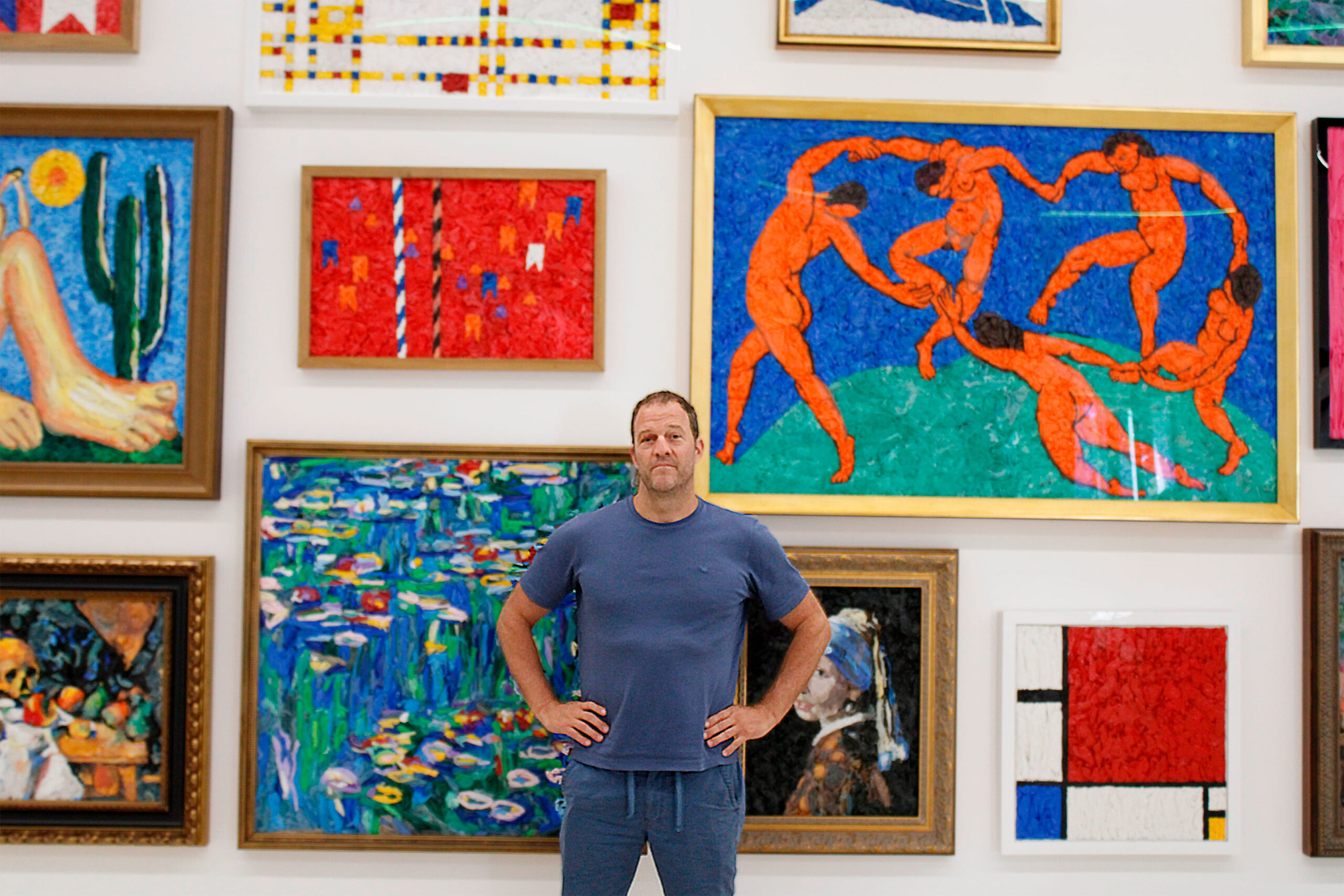 Exposição de Eduardo Srur entra em cartaz no MAC RS no 4º Distrito com reflexão sobre consumo e descarte