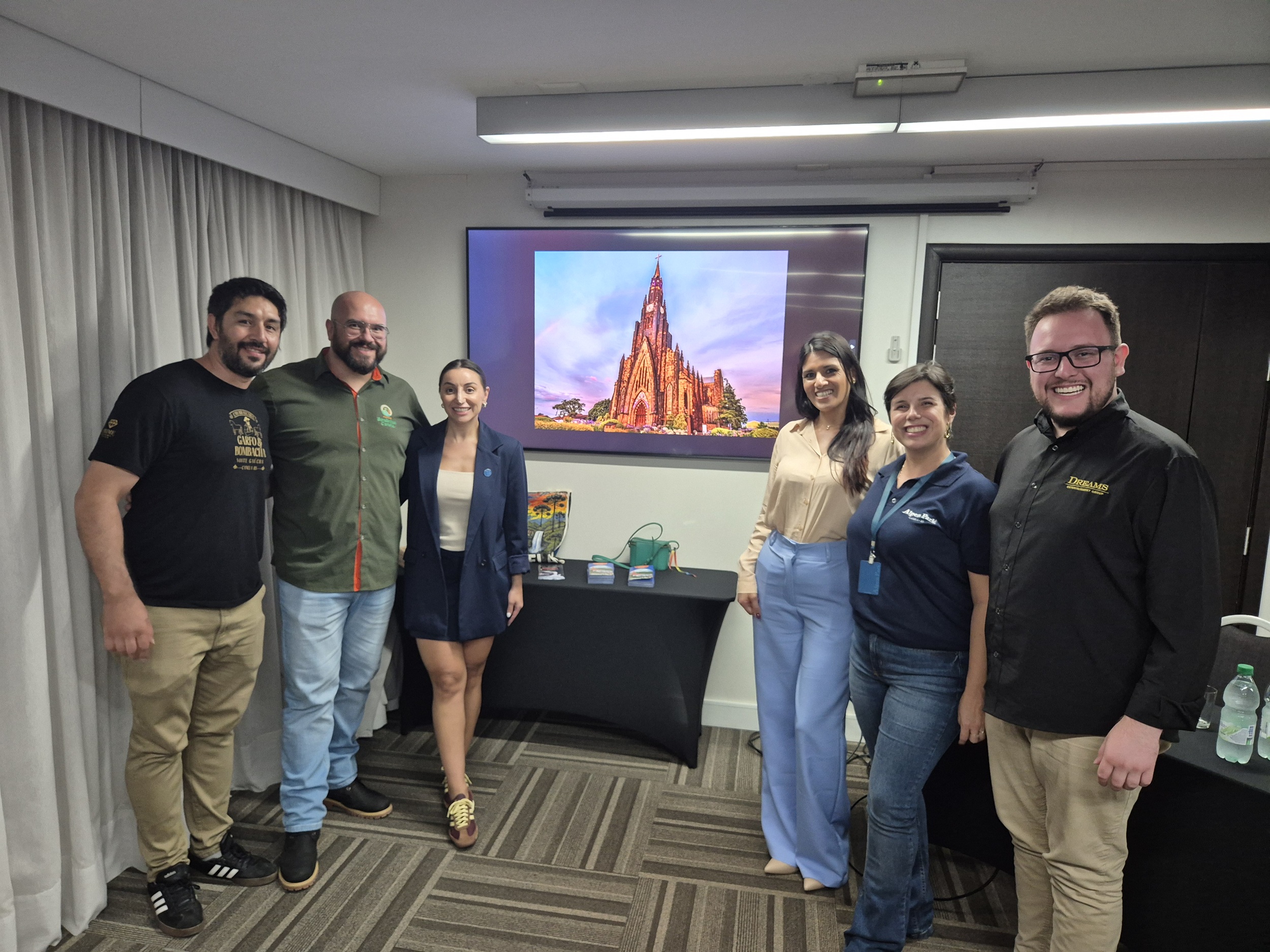 Grupo Dreams promove Canela e Serra Gaúcha em Montevideo para jornalistas e profissionais do Turismo