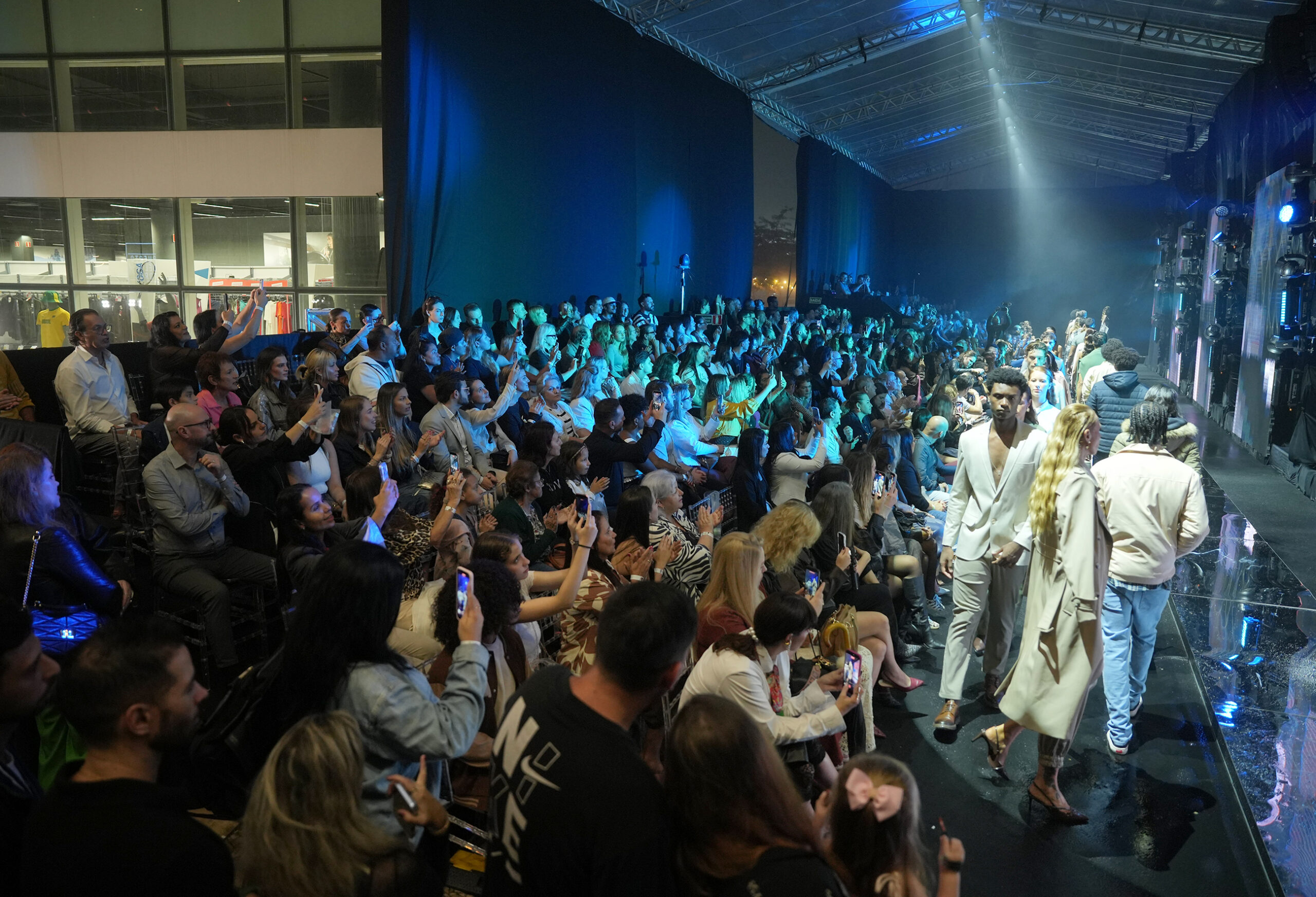 Noite para celebrar a moda