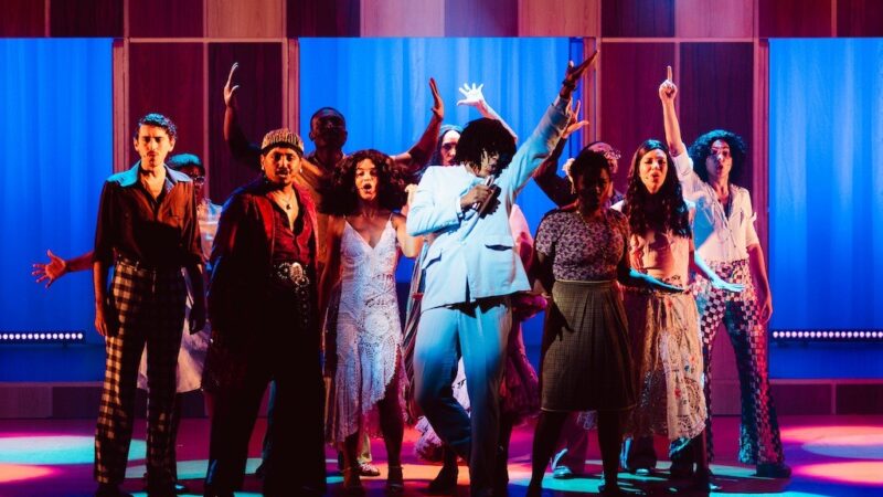 Djavan – O Musical chega a Porto Alegre após prêmios e temporadas aclamadas pelo país