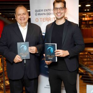 “Atlas da Gestão” celebra lançamento de sucesso em Porto Alegre com noite de conexões e inspiração