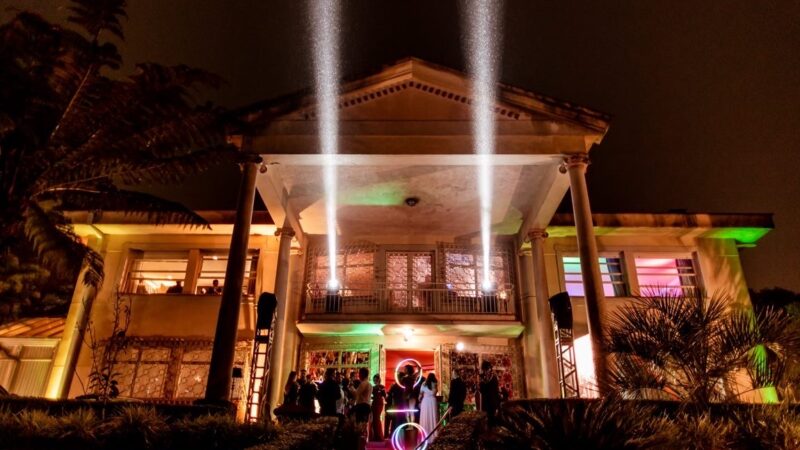 Magnólia celebra 12 anos com festa inspirada no universo do cinema